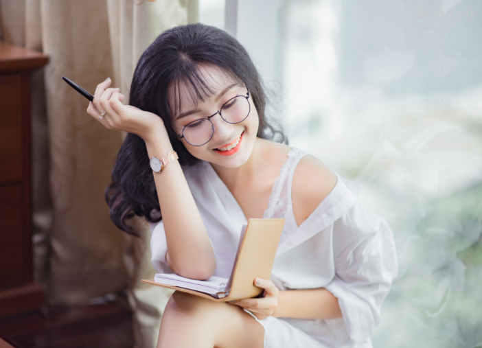 Tạo dáng chụp ảnh nghệ thuật: Bí quyết để có những bức ảnh tuyệt đẹp