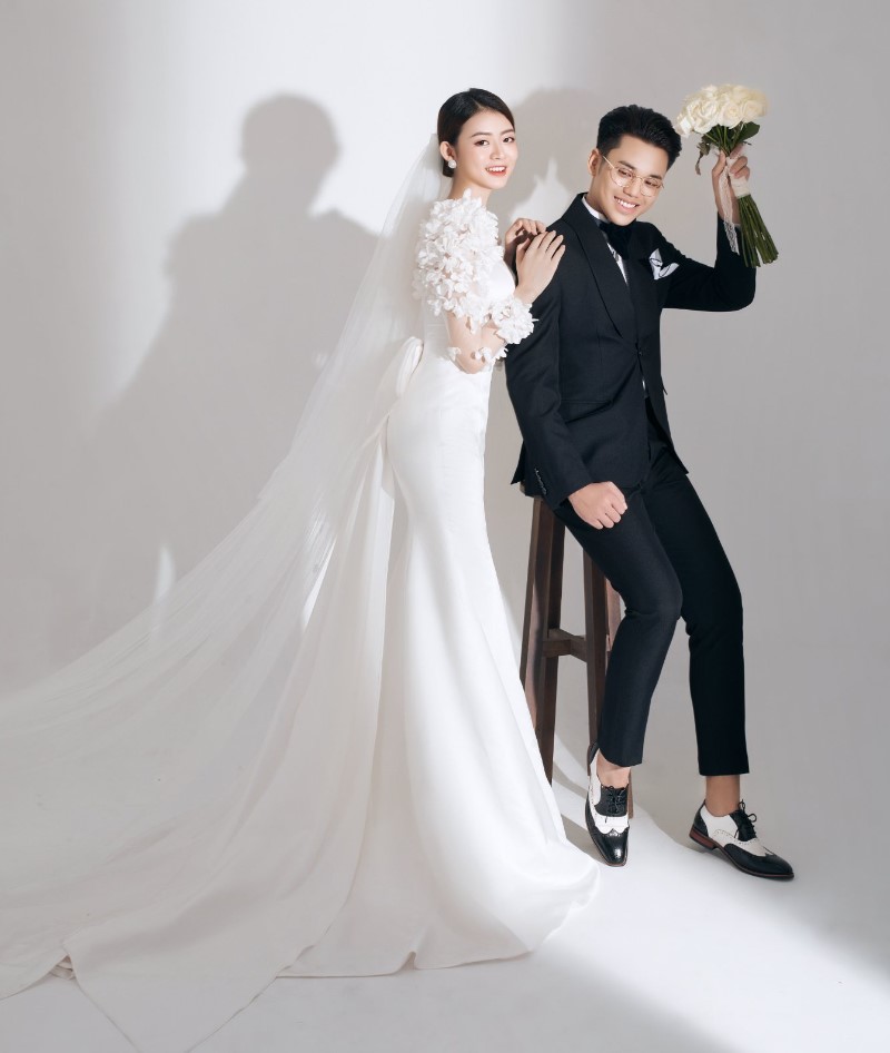 Không nên bỏ lỡ dịch vụ ghép ảnh cưới tại Hà Nội của Lavender Studio
