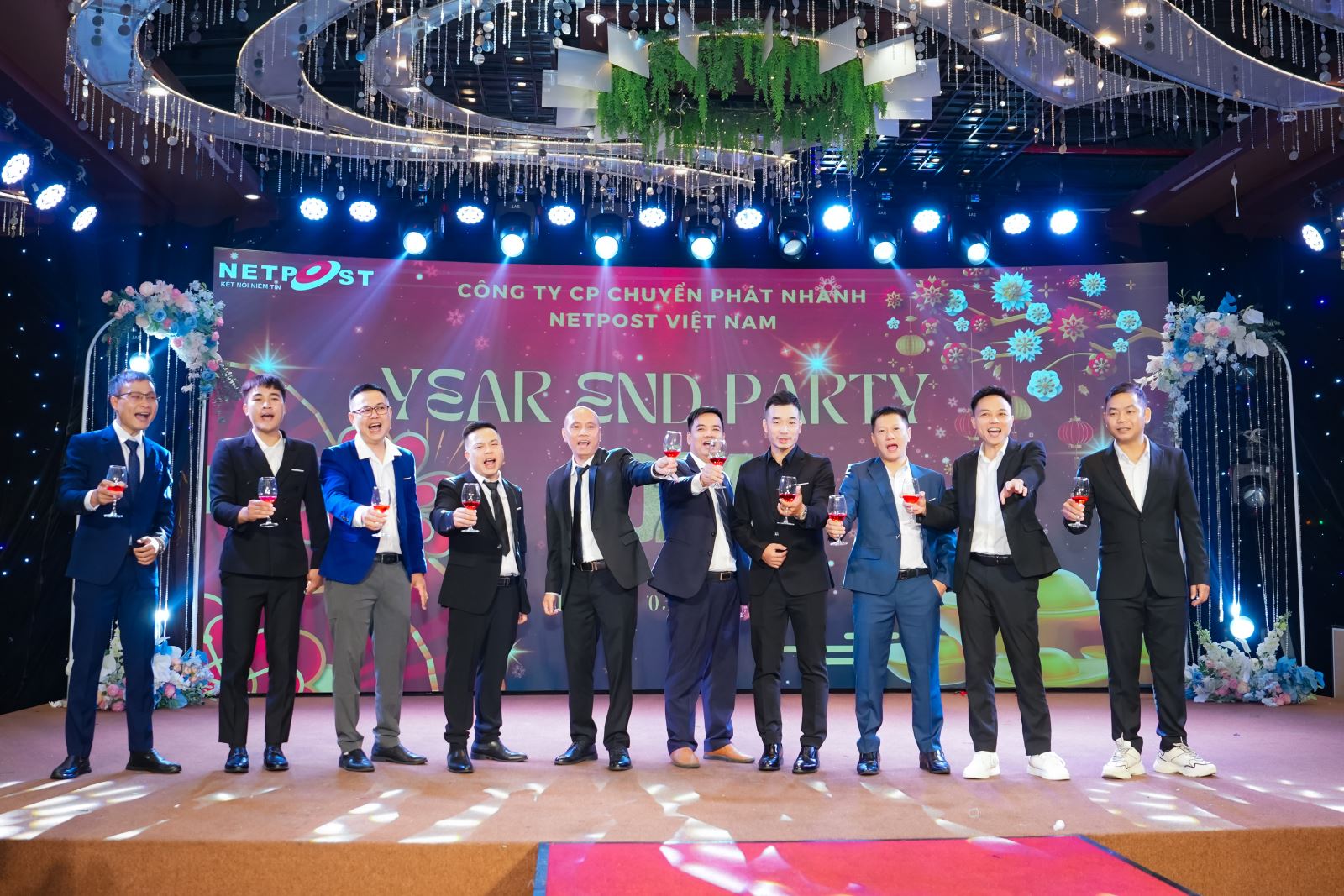 Year end party Huế – Lưu giữ trọn vẹn tinh thần gắn kết Year end party Huế – Lưu giữ trọn vẹn tinh thần gắn kết