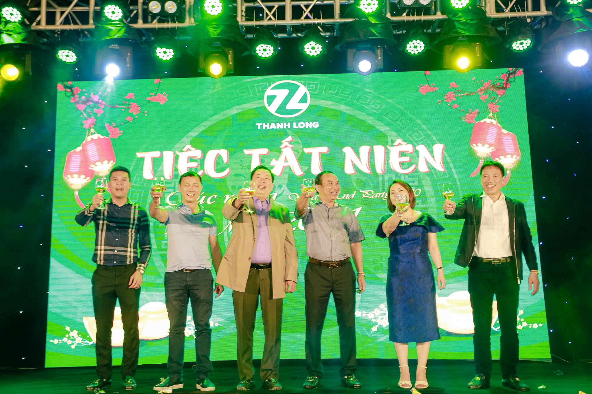 Year end party Huế – Lưu giữ trọn vẹn tinh thần gắn kết Year end party Huế – Lưu giữ trọn vẹn tinh thần gắn kết