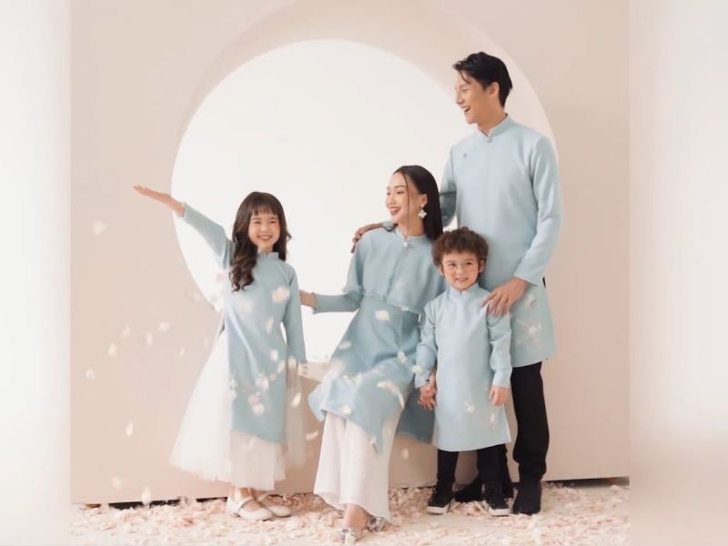 Chụp ảnh gia đình Tết - Xu hướng lưu giữ khoảnh khắc sum họp ý nghĩa Chụp ảnh gia đình Tết - Xu hướng lưu giữ khoảnh khắc sum họp ý nghĩa