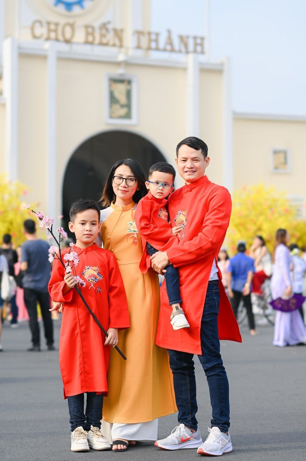 Chụp ảnh gia đình Tết - Xu hướng lưu giữ khoảnh khắc sum họp ý nghĩa Chụp ảnh gia đình Tết - Xu hướng lưu giữ khoảnh khắc sum họp ý nghĩa