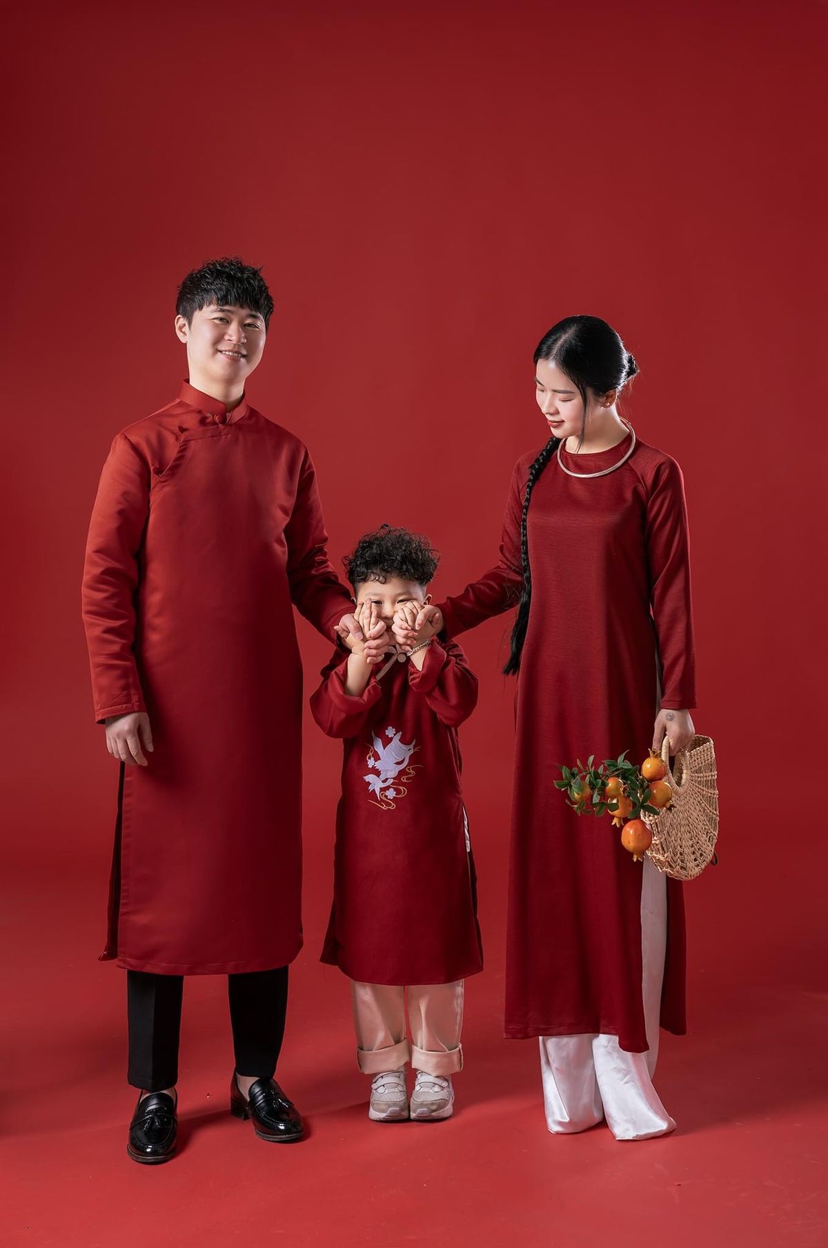 Báo giá chụp hình gia đình Tết 2026 TP.HCM – Trọn gói, không phát sinh Báo giá chụp hình gia đình Tết 2026 TP.HCM – Trọn gói, không phát sinh