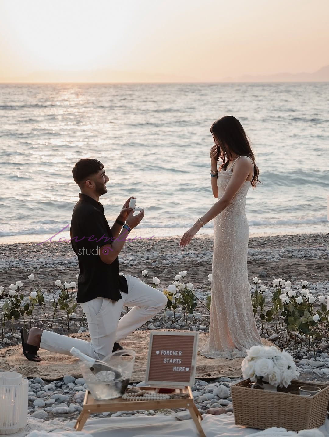 Dịch vụ trang trí cầu hôn và kinh nghiệm thuê dịch vụ hiệu quả