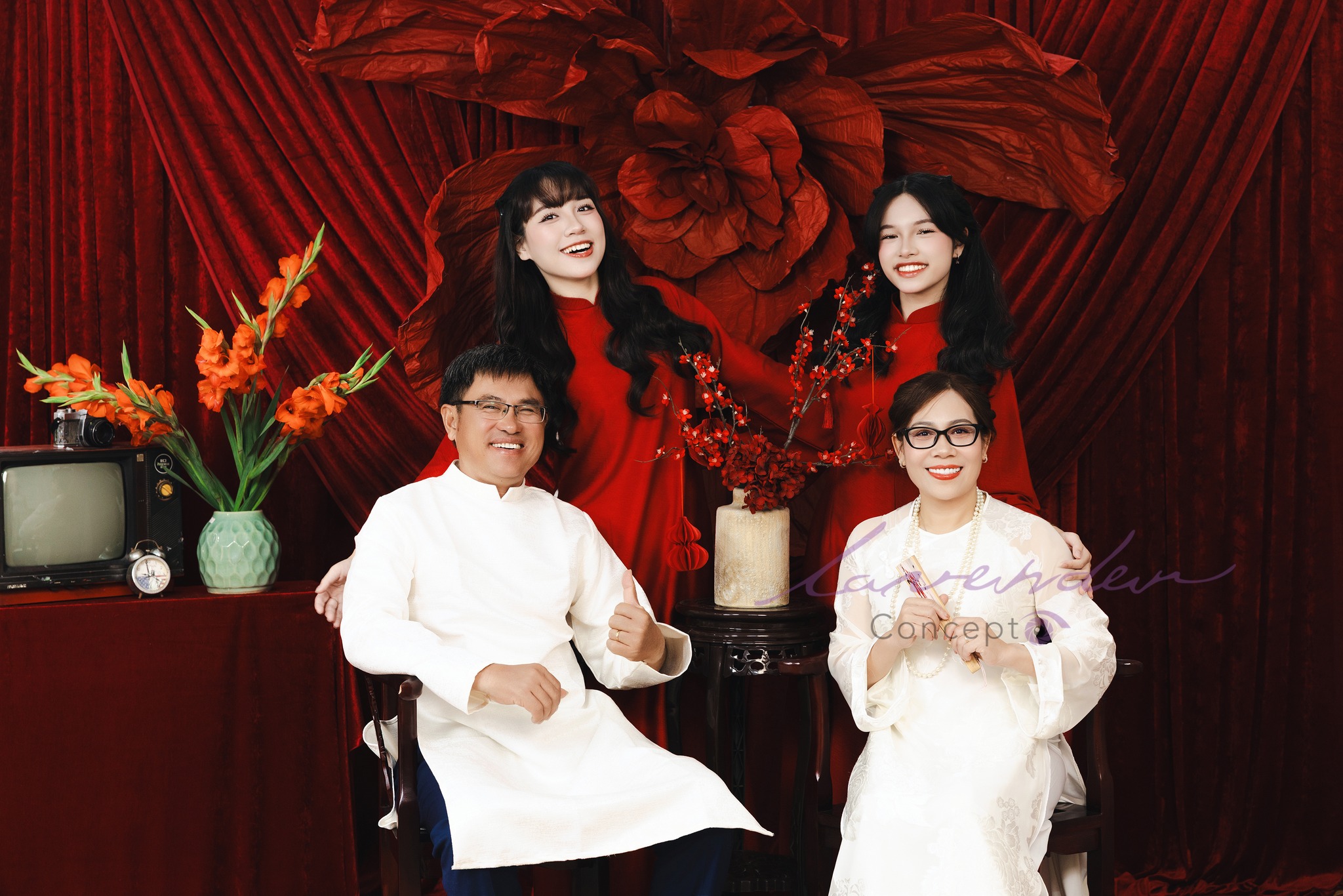 Chụp ảnh gia đình Tết 2026: Nên chuẩn bị từ khi nào?