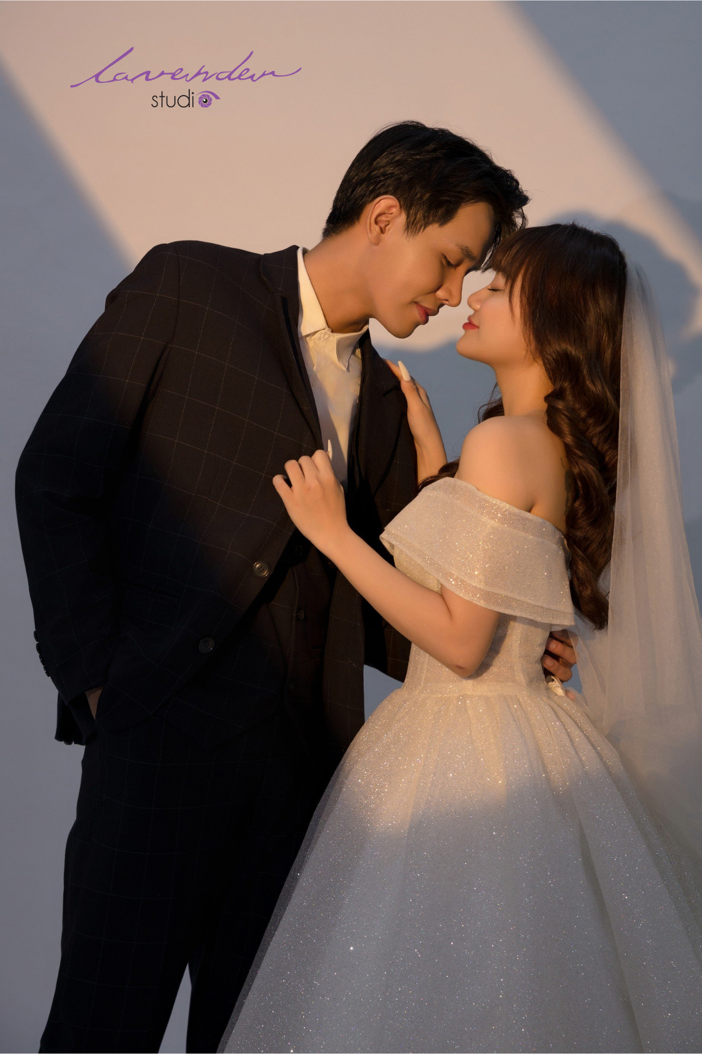 Có nên thuê quay phim cầu hôn không? Ưu và nhược điểm