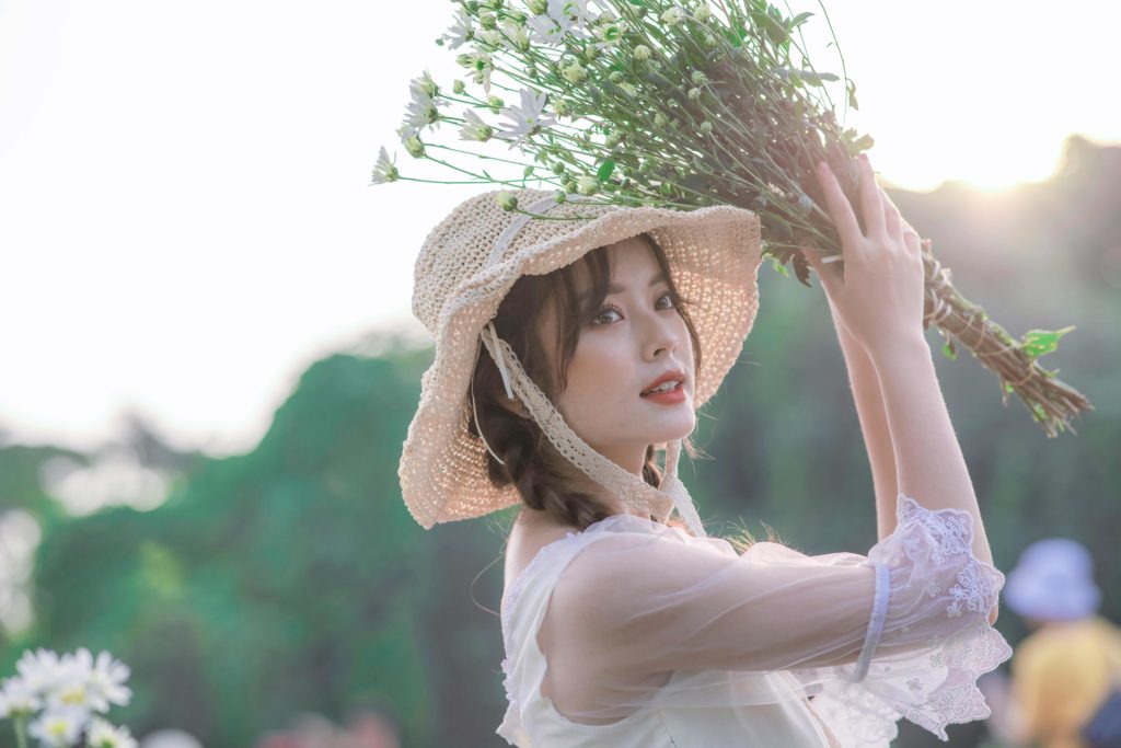 Những lưu ý quan trọng khi chụp ảnh chân dung ngoại cảnh mùa hè Những lưu ý quan trọng khi chụp ảnh chân dung ngoại cảnh mùa hè