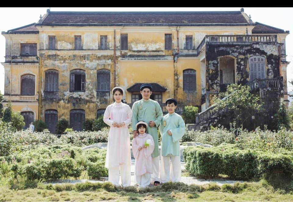Top địa điểm chụp ảnh gia đình Huế 2026 không thể bỏ lỡ Top địa điểm chụp ảnh gia đình Huế 2026 không thể bỏ lỡ