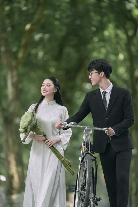 Top concept chụp ảnh couple áo dài chân dung đẹp nhất 2026