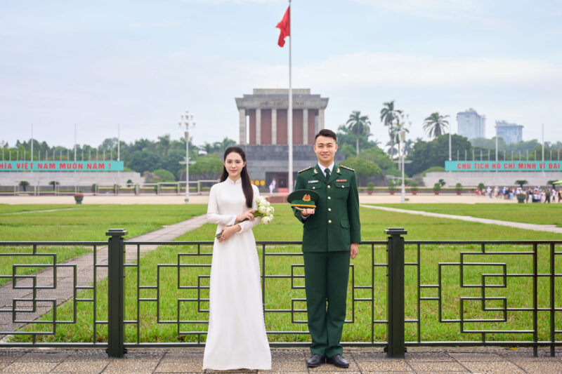 Top concept chụp ảnh couple áo dài chân dung đẹp nhất 2026