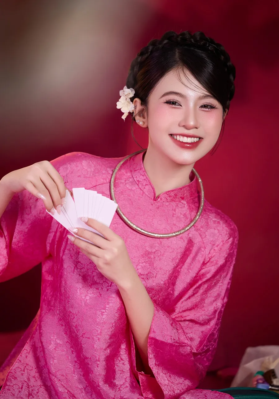 Tone makeup phù hợp khi chụp ảnh áo dài (1)