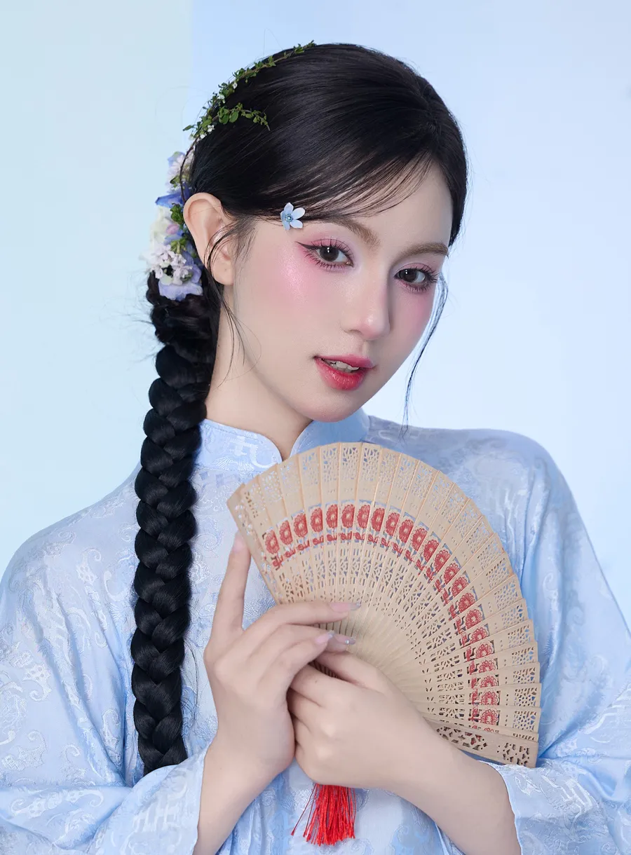 Tone makeup phù hợp khi chụp ảnh áo dài